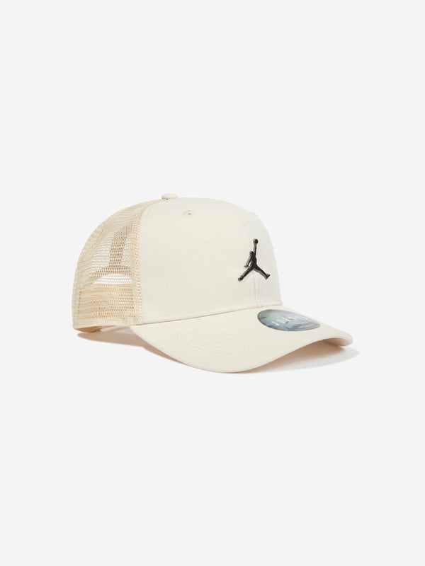 Jordan Kids Metal Jumpman Trucker Cap in Beige