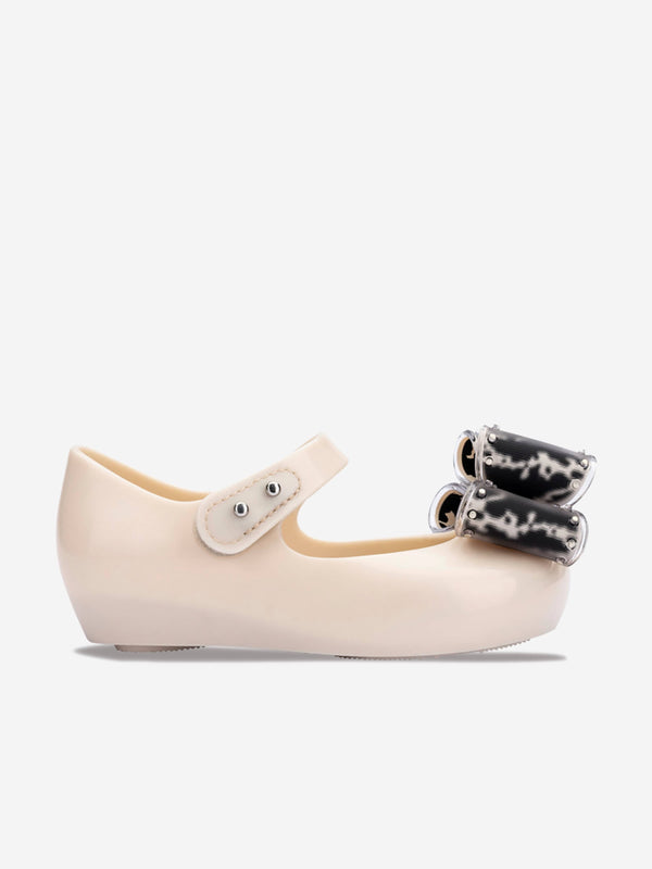 Girls Ultragirl Classic Bow Ballerinas in Ivory