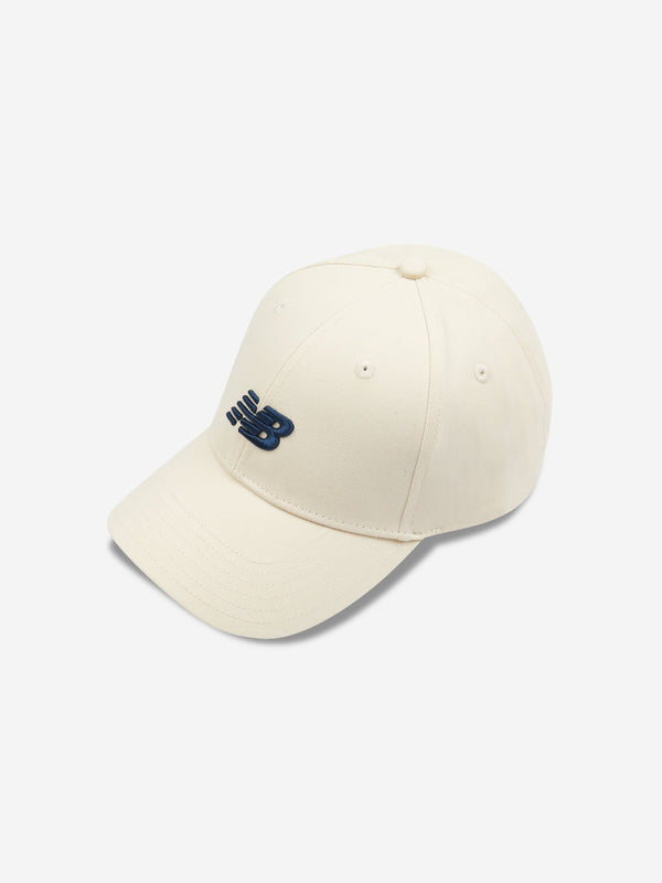 New Balance Boys Small Logo Cap in Beige